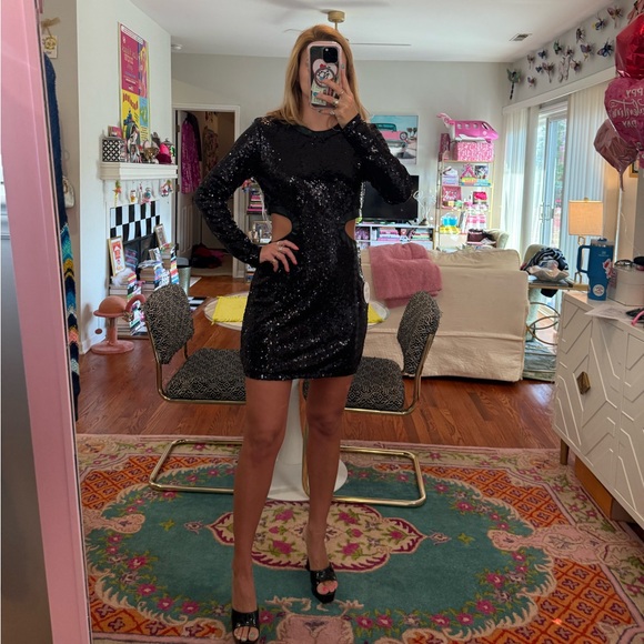 STAUD BLACK DOLCE SEQUIN MINI DRESS SIZE LARGE - Picture 5 of 7